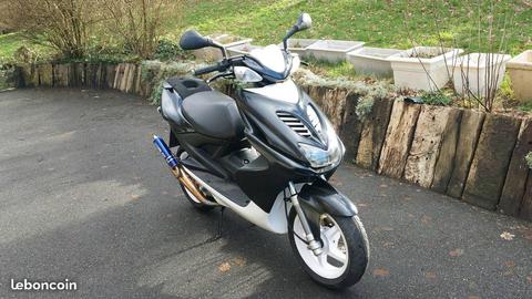 scooter mbk nitro refait à neuf ( yamaha aerox )