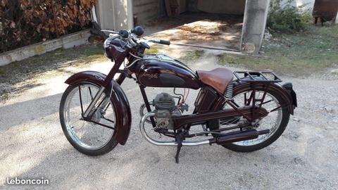Rare JONGHI 125 DE 1954