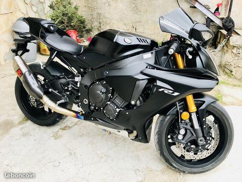 Yamaha R1 Akrapovic (neuve)