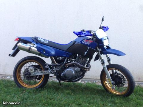 Yamaha supermotard