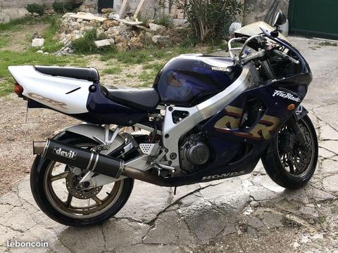 Honda CBR900RR