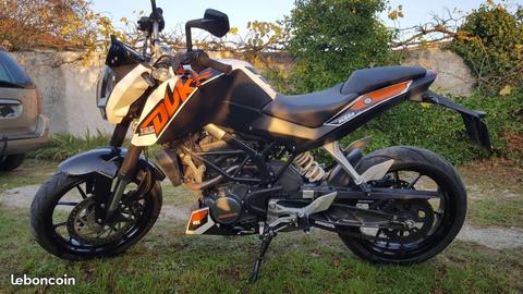 KTM Duke 125 ABS Blanche