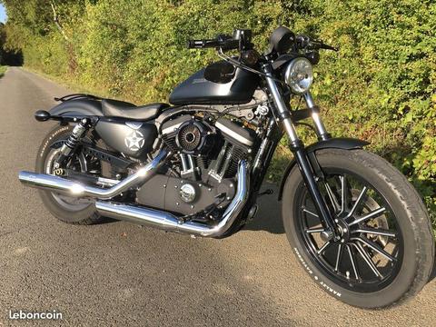 Harley Davidson Sportster 883 IRON BLACK