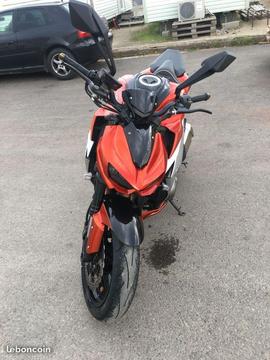 Z1000