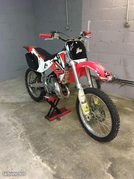 125 CR Honda Cross