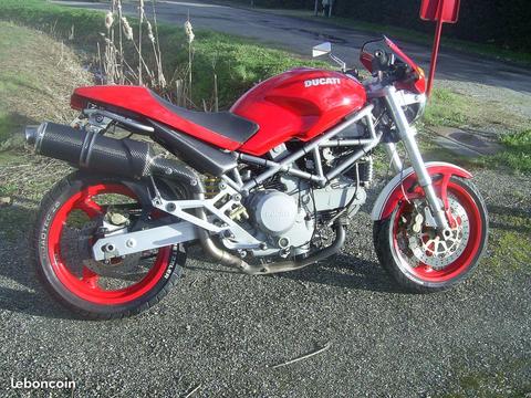 Ducati 800 monster