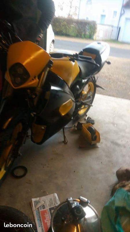 Moto 50cc xr6