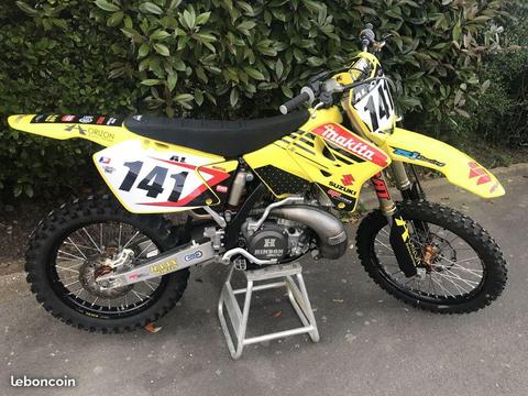 Suzuki 250 rm 2008 état neuf