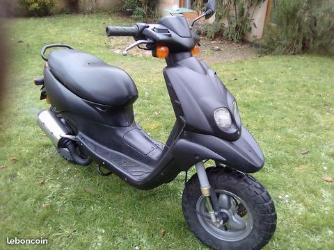 Scooter peugeot trekker tkr 50