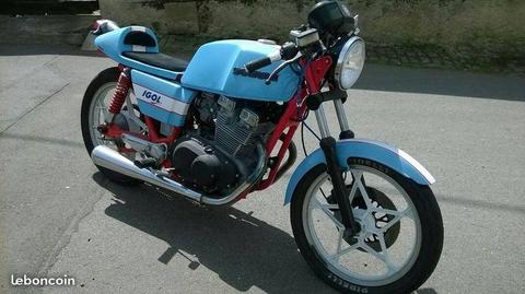 Suzuki 400 GSX - 1981 - Café Racer