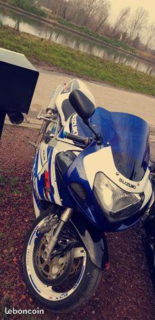 Suzuki 750 gsxr