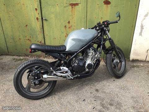 Yamaha 600 diversion