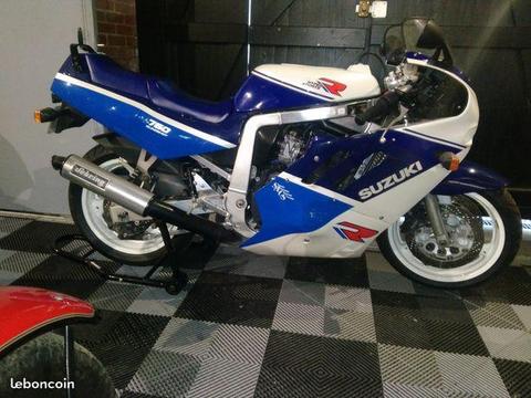 Suzuki 750 gsxr