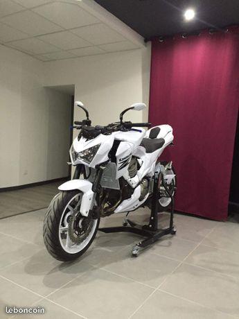 Kawasaki z800e