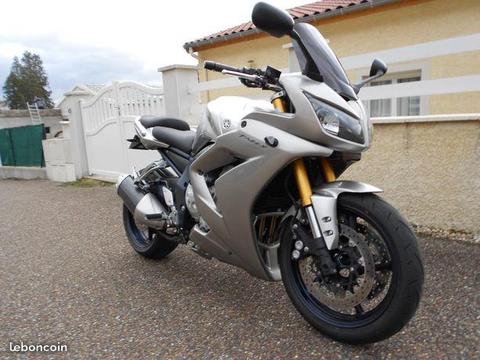 1000 fz1