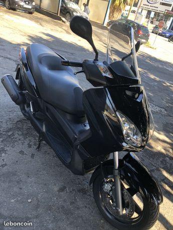 Xmax 125 2009 Alarme