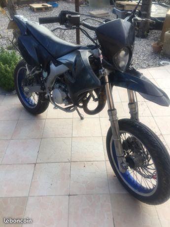Moto 50cc Mbk x-limit