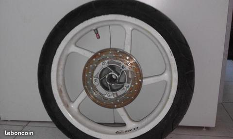 Roue de 50 cc