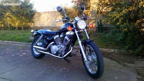 Superbe bobber custom Yamaha Virago parfait état