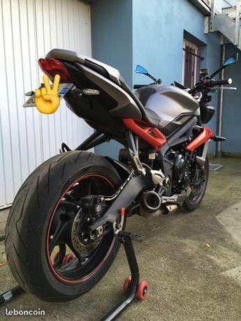 Street triple r full options