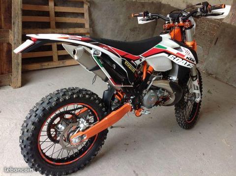 KTM 300 exc six days 2T COMME NEUVE