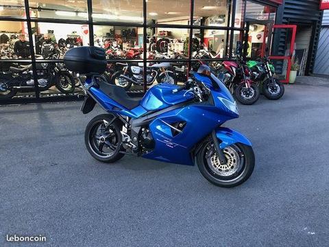 Triumph SPRINT ST 1050 cm3