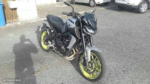 mt09 2017 night fluo nombreuses options