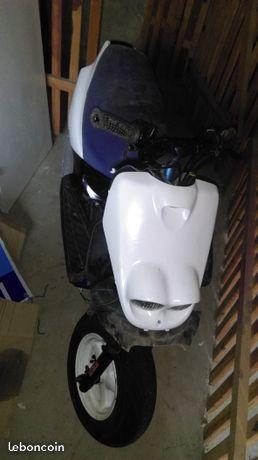 Scooter MBK booster