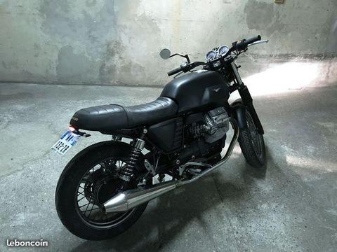 Moto guzzi v7 classic