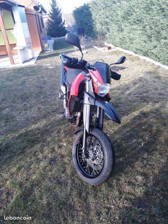 Yamaha XTX 660