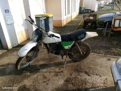 125 Kawasaki enduro 1976 collection