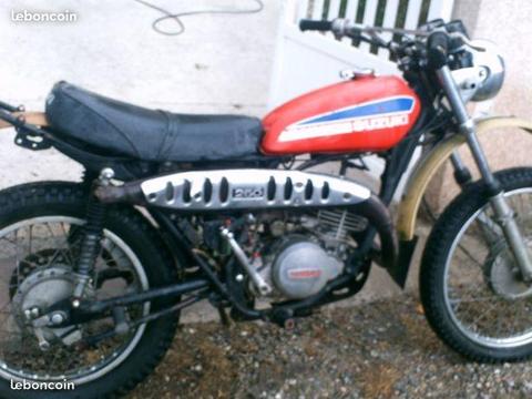 Suzuki TS 250