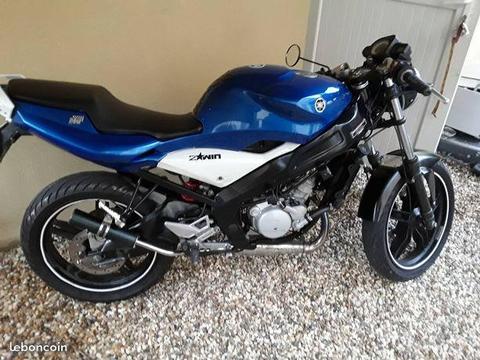 Yamaha tzr en street