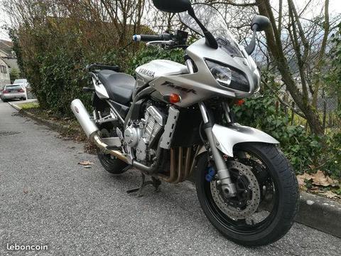 1000 fazer 
