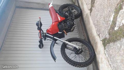 yamaha XT 125