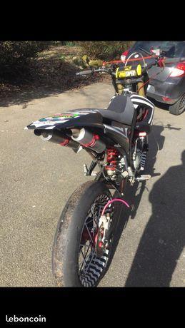 Derbi sanda