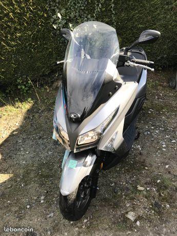 Scooter Kymco XTOWN 125