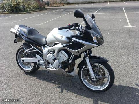 Yamaha FZ6