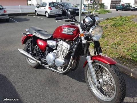 Triumph thunderbird ou échange