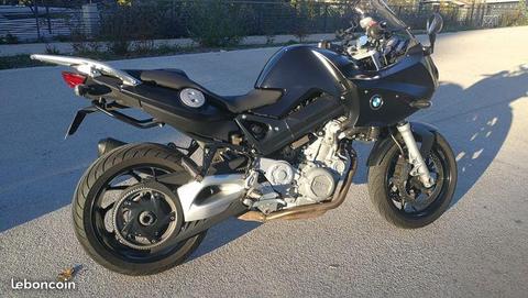BMW F800S noir mat full option (équipée en ST)