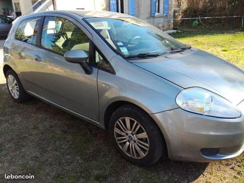 Fiat grande punto enchange cotre une FZ6
