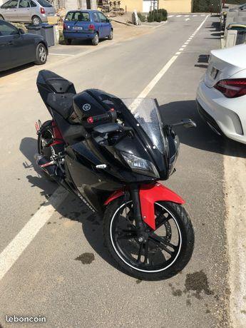 Yamaha YZF r125 + 2 roue complète