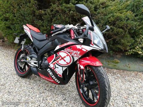 Très belle derbi 125 gpr ultimate rally