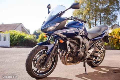 Yamaha FZ6 S2 Fazer
