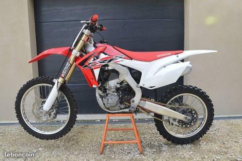 250 CRF 2016 + Pièces