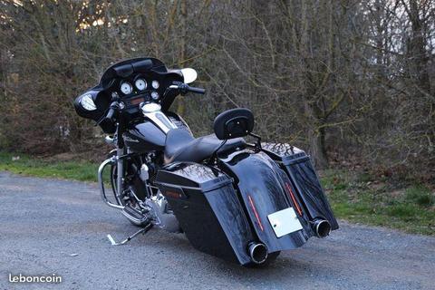 Street Glide HD Bagger 11800 kms