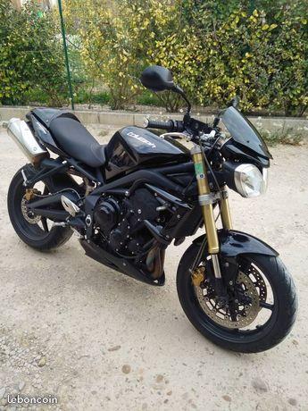 Triumph street triple 675