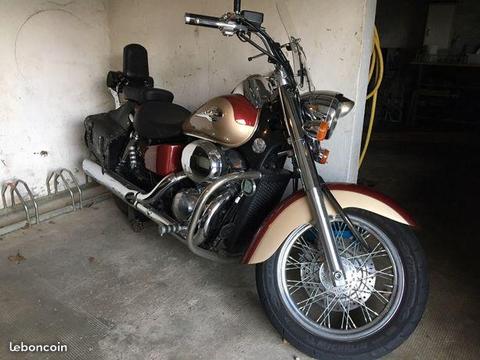 MOTO HONDA SHADOW VT 750 C2 annee 2000 26143 km
