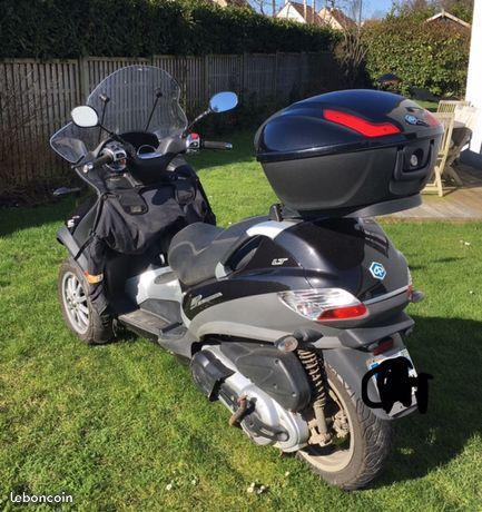 Piaggio MP3 400 LT noir 23500km