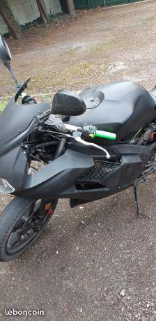 Yamaha tzr 50